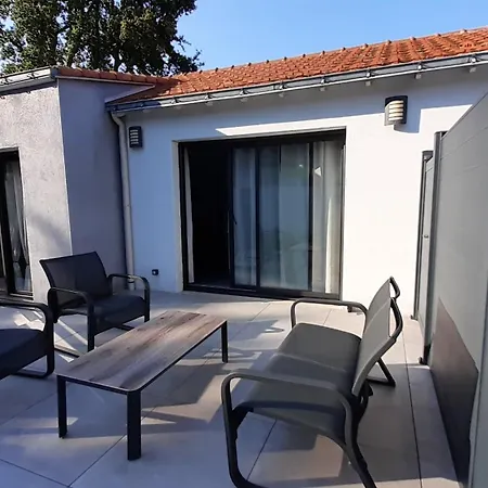 Prázdninový dům L'atelier Du Guette-loup